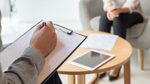 Municipio de Quito abre vacantes de empleo para personal de Salud