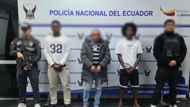 ¿Quiénes son los dos futbolistas y técnico que fueron arrestados por extorsión?