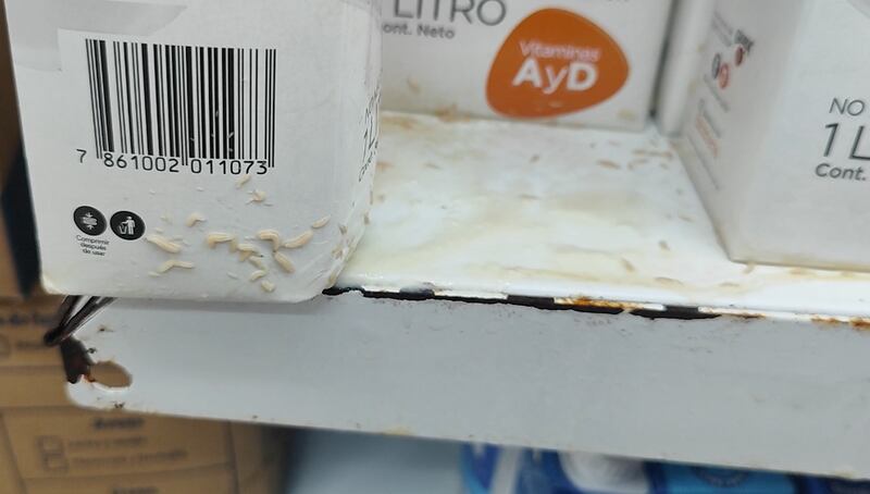 Arcsa halló alimentos con gusanos en supermercados de La Troncal
