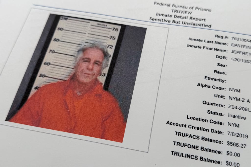 Documento difundido por el Departamento de Justicia sobre la investigación en el caso Epstein.