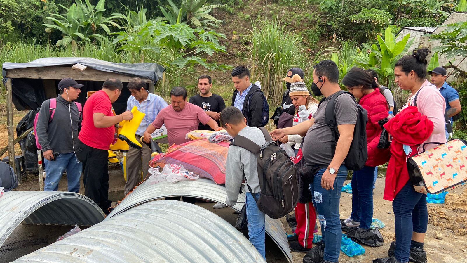 Vía Cuenca-Girón- Pasaje y la travesía que deben vivir los ciudadanos para llegar a la provincia de El Oro