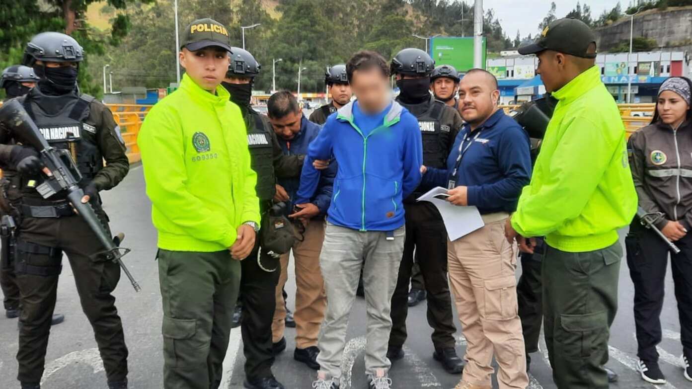 En El Oro, capturamos a Cristian M., de nacionalidad colombiana, quien posee una orden de captura en Colombia