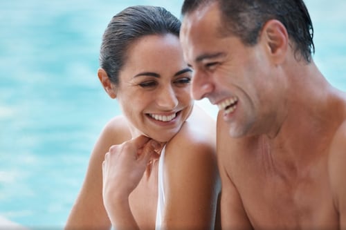 ¿Qué es lo primero que miran las mujeres en un hombre, según la ciencia?