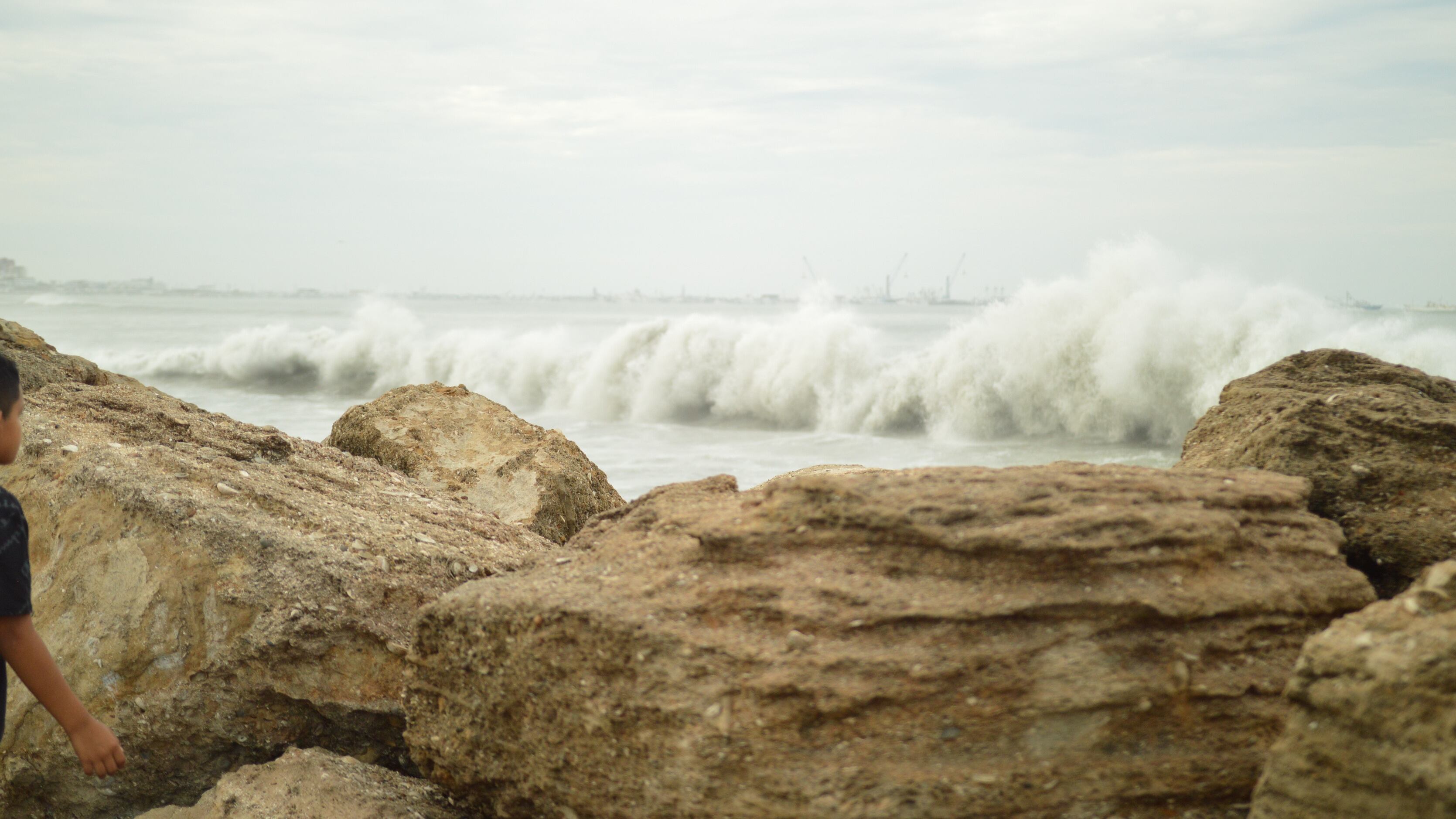 Alerta de Oleaje en Ecuador