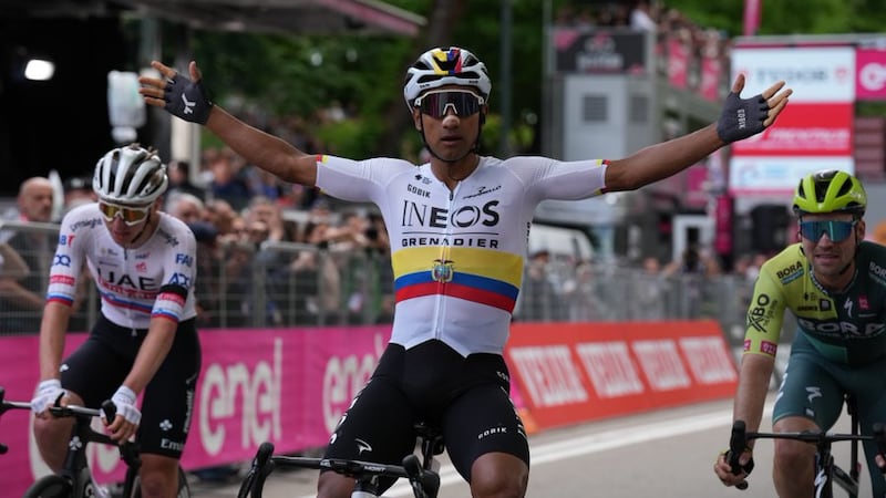 Jonathan Narváez se impuso a Pogacar y ganó la primera etapa del Giro de Italia
