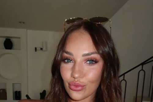 Modelo de OnlyFans gana más de USD 5.000 “solo por comer hamburguesas”