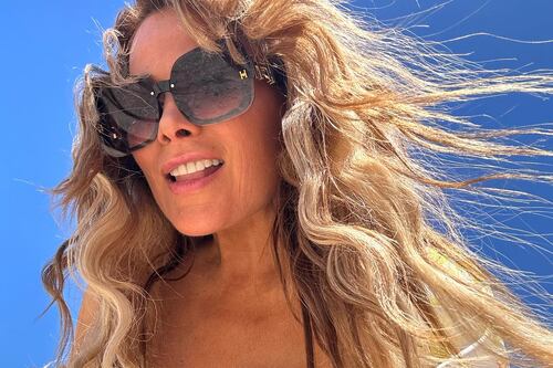 Exacaldesa chilena acusada de fraude se unió a plataforma de contenido para adultos mientras está en arresto domiciliario