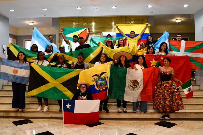 EE.UU. busca docentes ecuatorianos: ofrecen salarios competitivos y beneficios