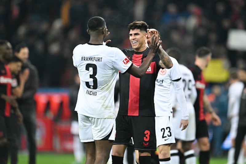 Piero Hincapié y Willian Pacho.