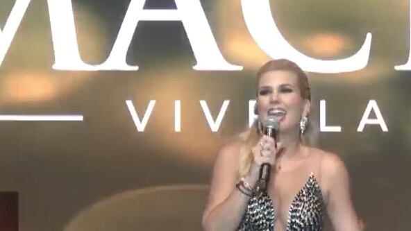 Carolina Jaume en la elección de la Reina de Machala 2024