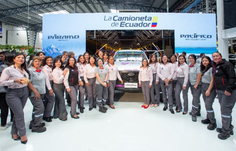 Mujeres del Proyecto ANA que se integran al sector automotriz.