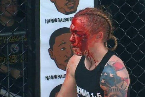 VIDEO. La MMA vio una de las peleas más sangrientas en su historia