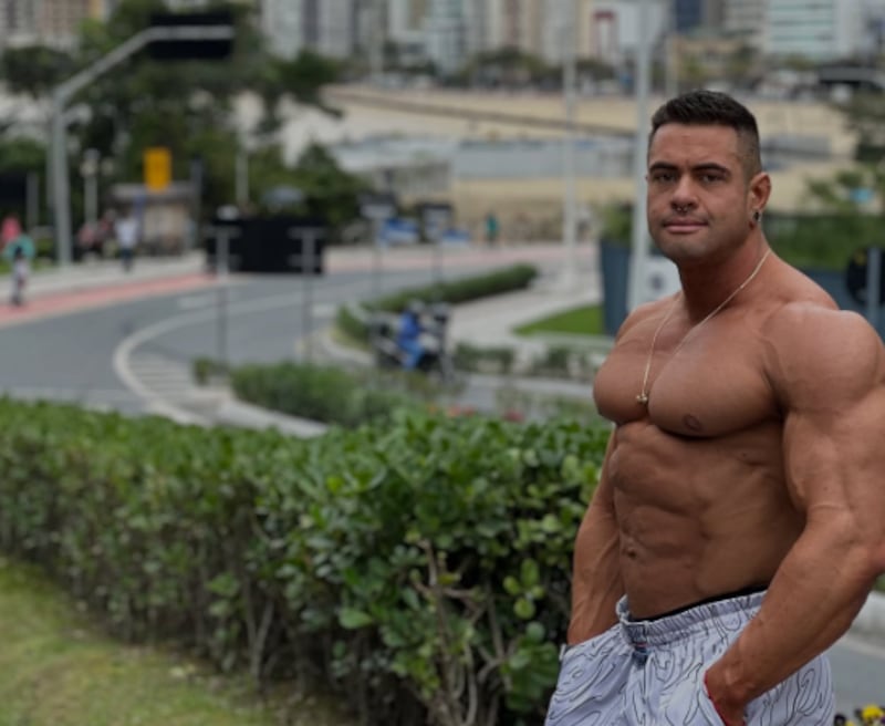 Kadu Santos, campeón brasileño, sorprendió con su propuesta de matrimonio antes de su repentina muerte.