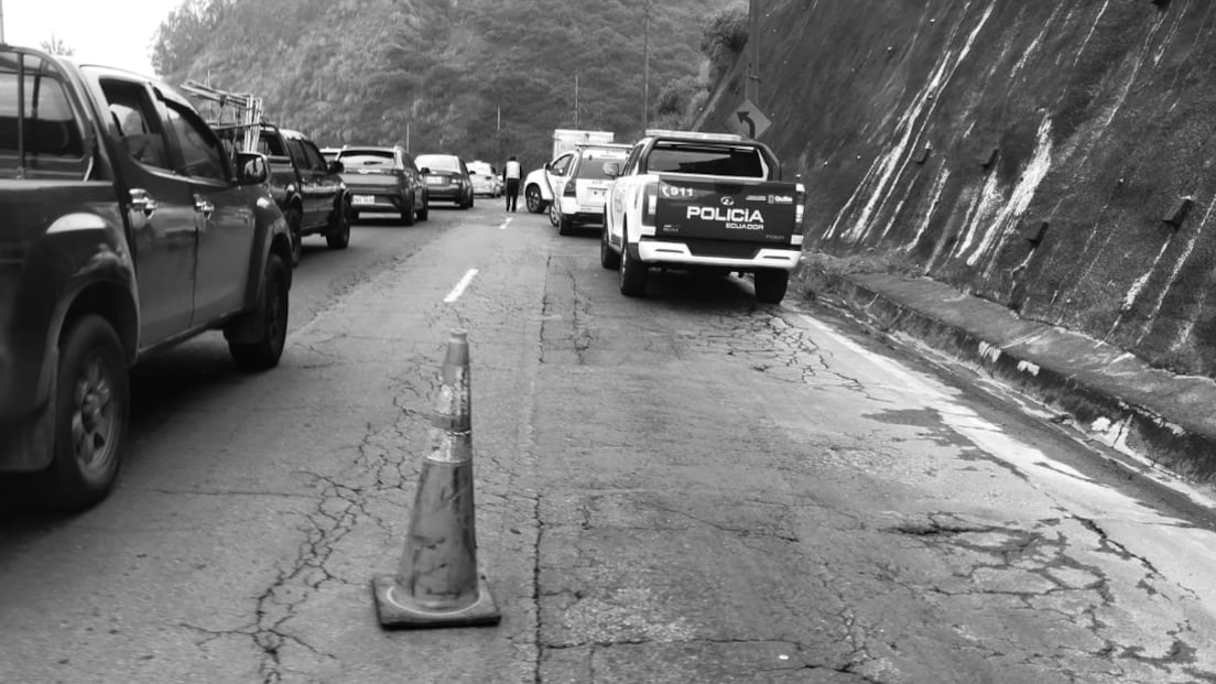 Estaba amarrado con una tela y tenía varios disparos: esto se sabe del cuerpo hallado en Zambiza, norte de Quito