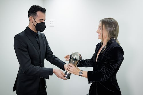 Rey Pelé felicita a Putellas y Lewandowski por ganar premio The Best