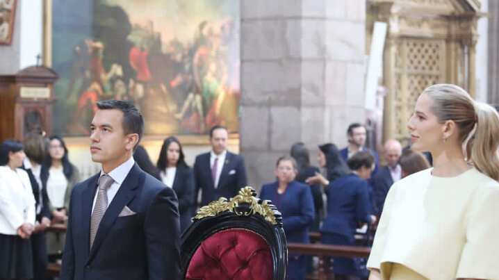 Presidente electo Daniel Noboa, junto a su esposa Lavinia Valvonesi