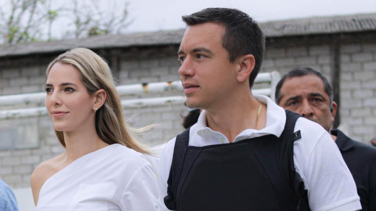 Daniel Noboa y su esposa