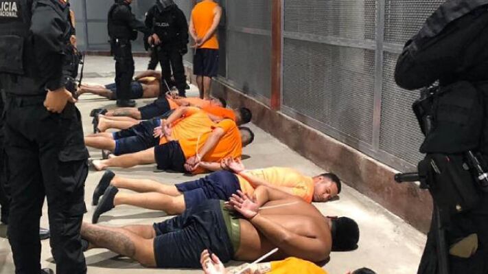 Cárcel La Roca en operativo de control