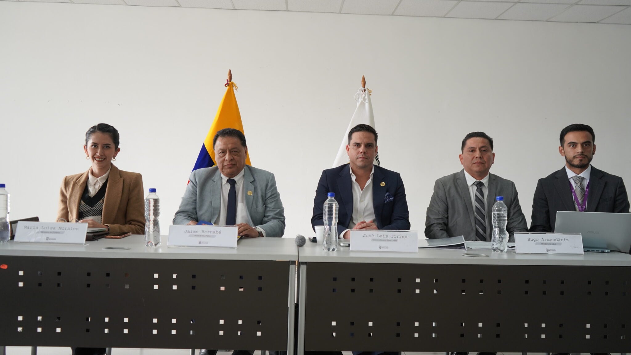 Ecuador incorpora 10 nuevas sustancias sujetas a fiscalización para reforzar el control de drogas sintéticas