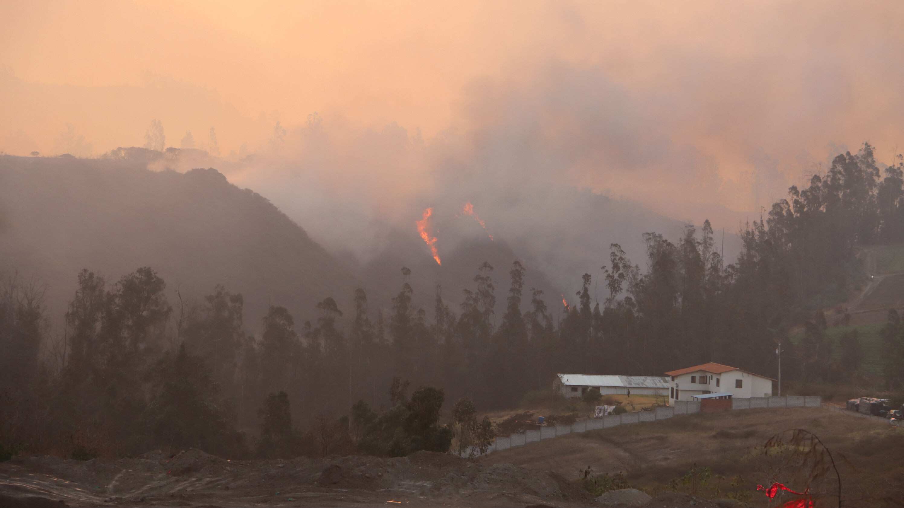 Incendios forestales en Quito
