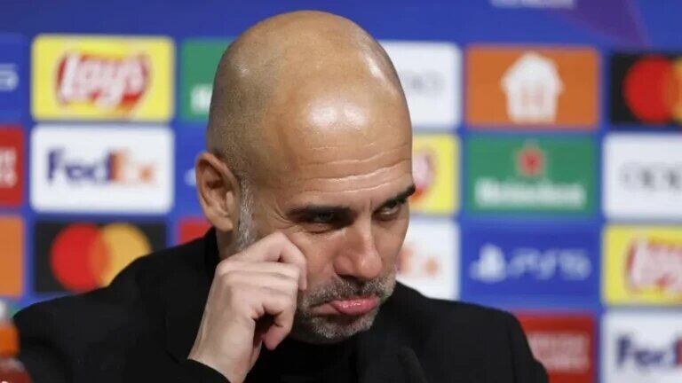 Pep Guardiola llora en Rueda de Prensa