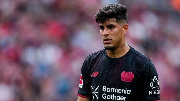 Piero Hincapié llegaría al Arsenal para la temporada 2025-2026.