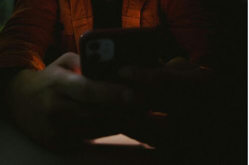 Siete años de prisión para hombre que exigía 1.500 dólares a cambio de no publicar fotos íntimas de su pareja