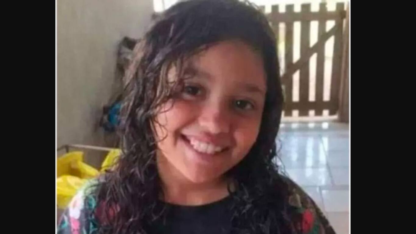 Madre confiesa haber golpeado y matado a su hija de 11 años