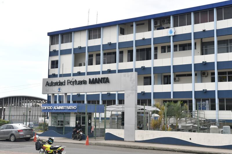 MANTA-PUERTO-BASE