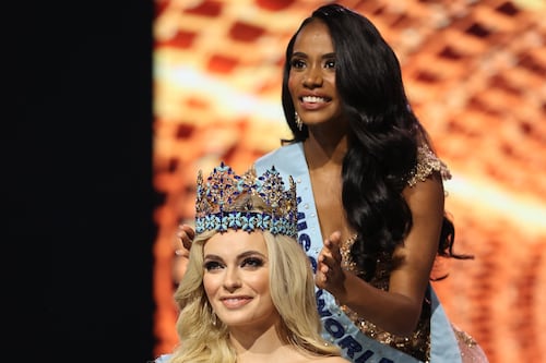 Todo lo que debes saber sobre Karolina Biewleska la ganadora del Miss Mundo 2021