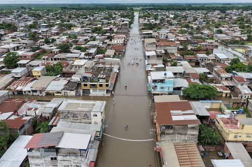 Emergencia por lluvias en Ecuador: Gobierno pide a GAD acelerar dragados para frenar inundaciones