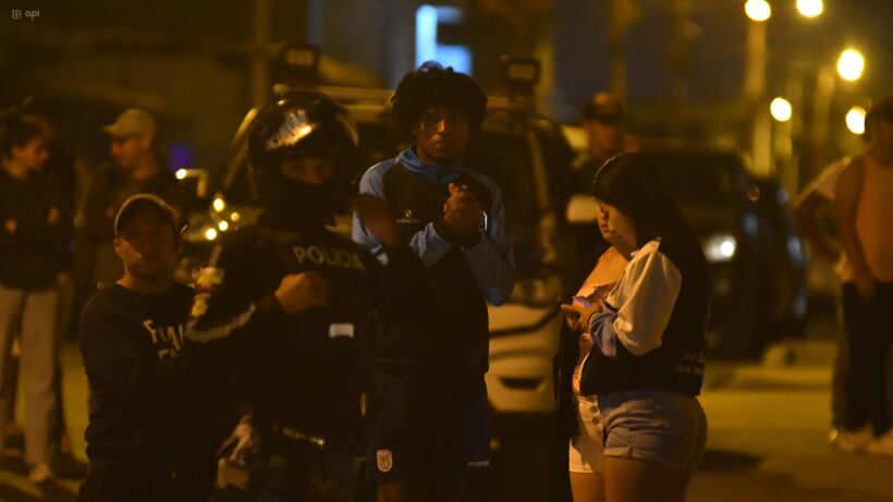 Balacera en Costa Azul