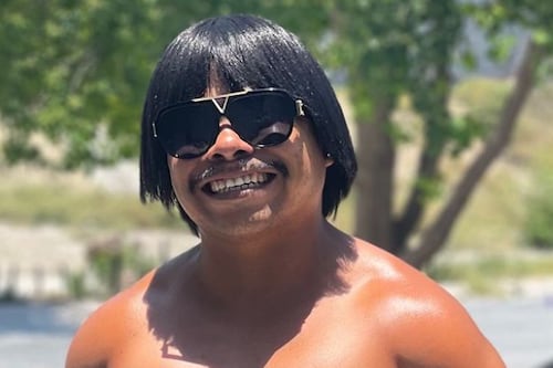“El más guapo de México” llegó al Ecuador y así fue recibido por Jorgito Guayaco