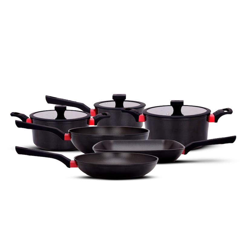 Renueva tu cocina con Bugatti Black 2.0 y Super