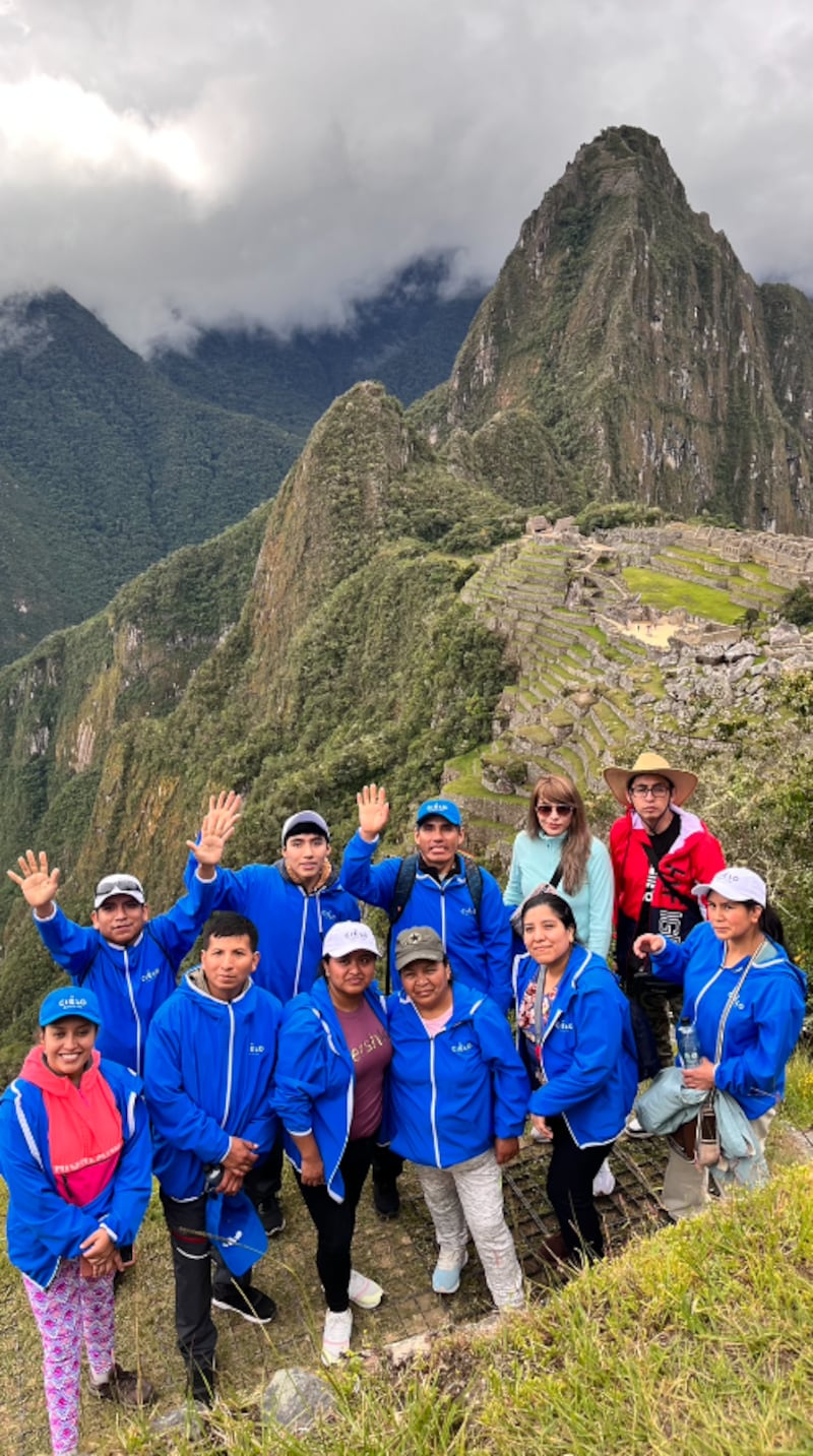 Invitados de Grupo AJE a Machu Picchu