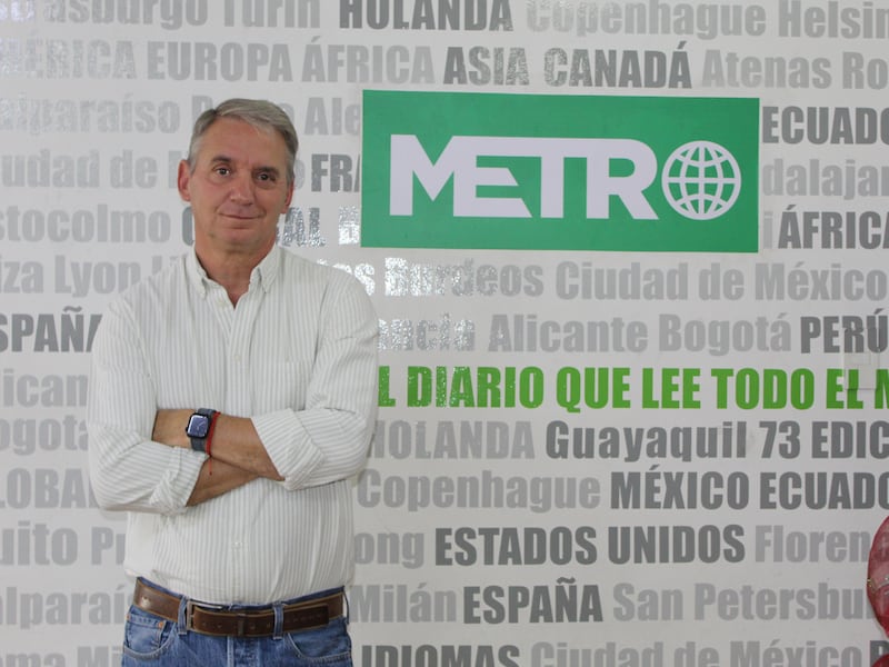 Roberto Aguirre, Gerente General y productor cinematográfico de Urbano Filsm