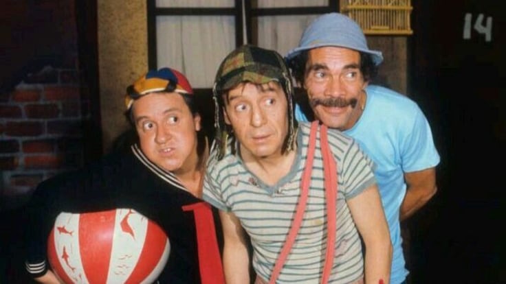 es hora de recordar sus dos grandes joyas: El Chavo del 8 y El Chapulín Colorado.