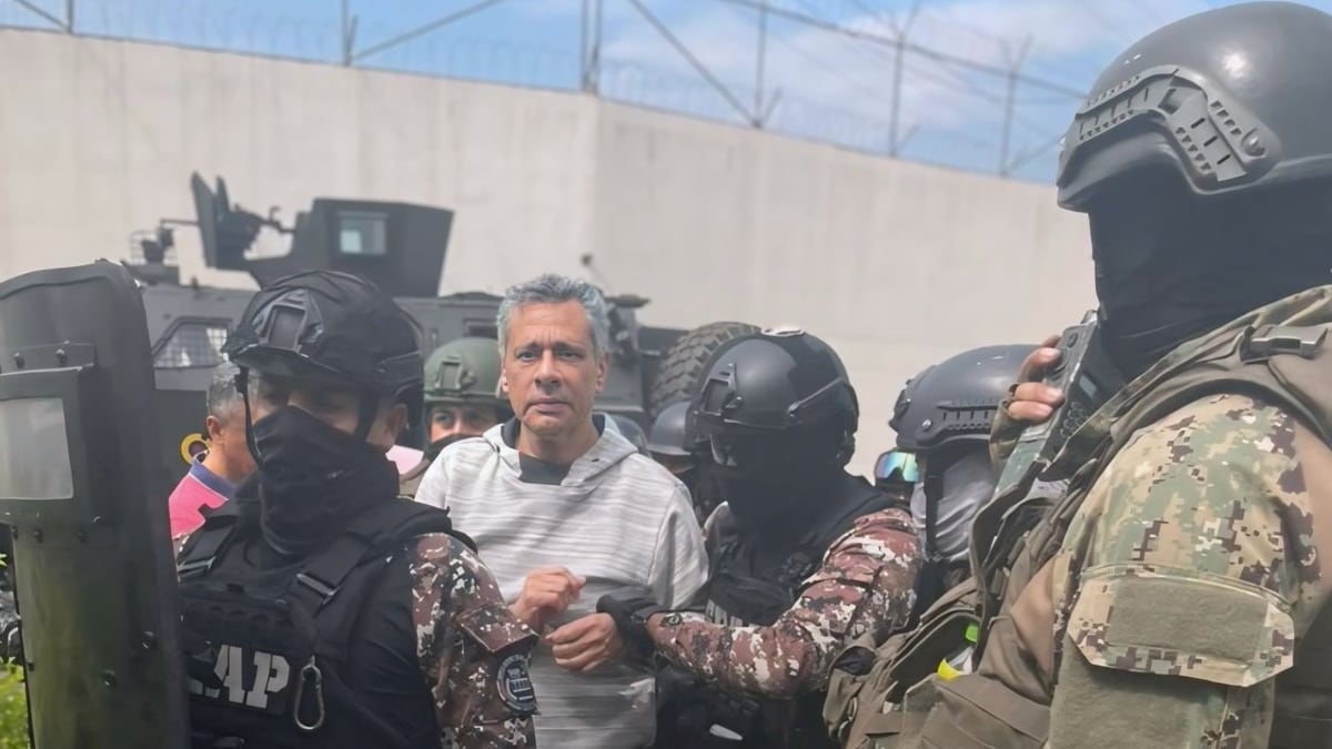Fue detenido en la embajada de México en Ecuador. (Especial)