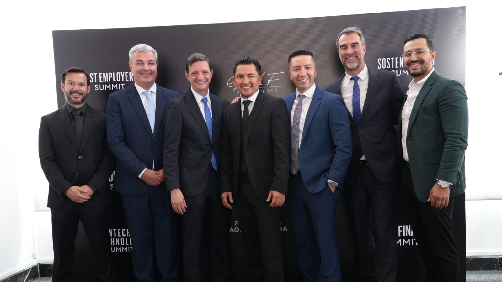 Summit AdHoc de Obesidad y el Curso de Subespecialidad en Endobariátrica