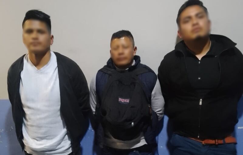 Frustran violento asalto a pasajeros de un bus en Los Chillos, Quito