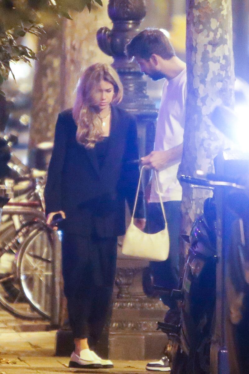 Clara Chía usando Prada