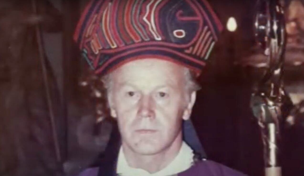 Universidad en Ecuador revoca Doctorado Honoris Causa al exobispo Emil Stehle por denuncias de abuso sexual