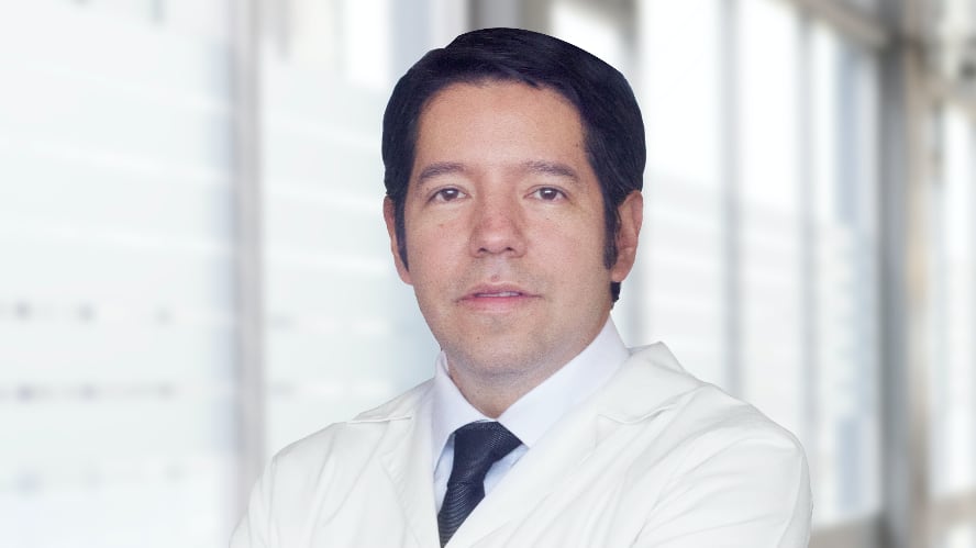 Ricardo Chong, Gastroenterólogo y Subespecialista en Hepatología del Hospital Metropolitano.