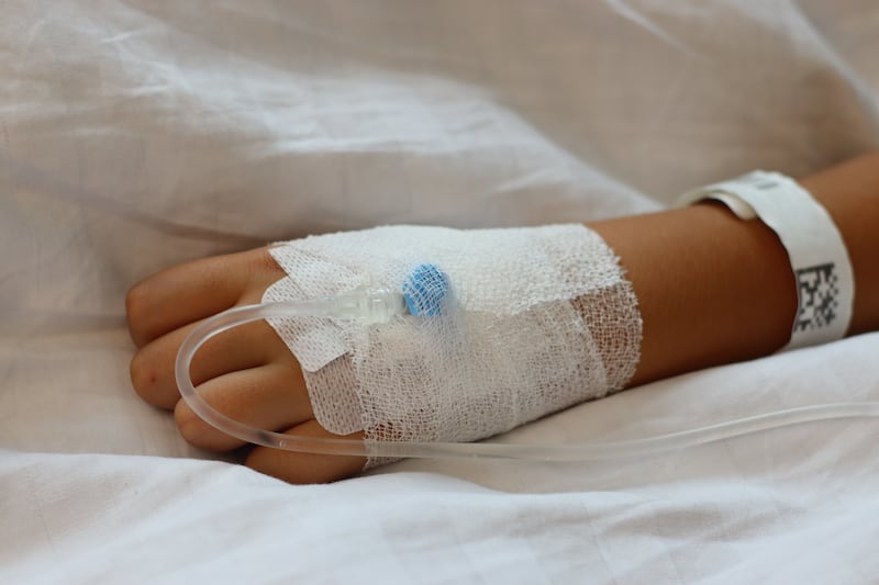 Menor fue hospitalizada tras presentar un cuadro gastrointestinal severo luego de asistir a un campamento en Imbabura