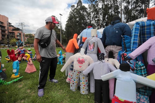 ¿Cómo hacer un testamento para el Año Viejo 2025?