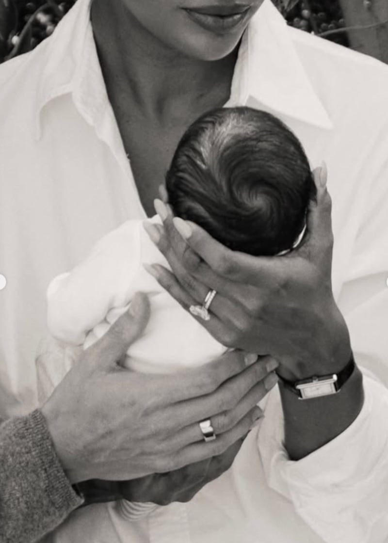 Jasmine Tookes y Juan David Borrero dan la bienvenida a su segundo hijo