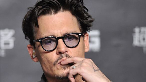 Johnny Depp/Internet
