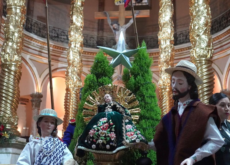 Niño Viajero en Cuenca