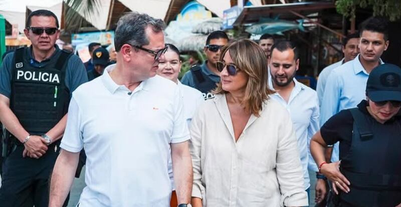 Carlos Rabascall y Alejandra Rivas