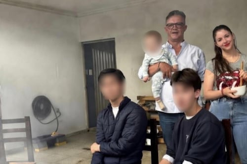 Daniel Noboa e Inés Alarcón cuestionan a Mónica Palacios por publicar una foto que estaría editada